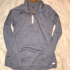 Light blue/grayish champion quarter zip